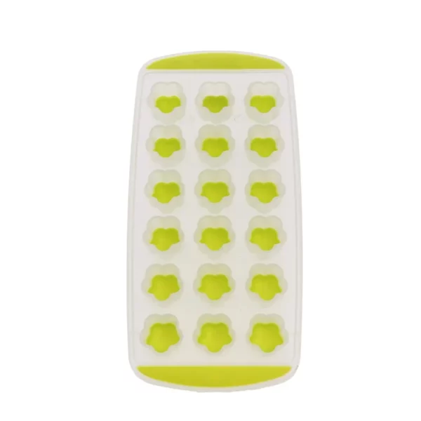 Cette photo montre un bac à glaçons Home Equipement à fond souple pour congélateur et réfrigérateur, de couleur vert et avec les glaçons en forme de fleurs, référence 92007, vue de haut