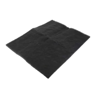 Ici, nous voyons le filtre charbon anti-odeur pour hotte de la marque Home Equipement. Il est vu dans son ensemble en 3/4 face
