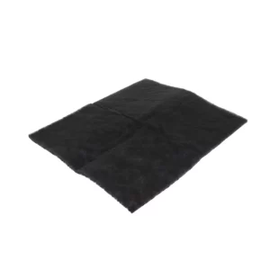 Cette photo nous présente le filtre charbon anti-odeur pour hotte de la marque Home Equipement, vu dans son ensemble et de 3/4 face.