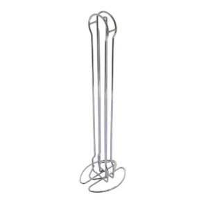 Sur cette photo, nous voyons une vue d'ensemble en 3/4 de la tour de rangement pour dosettes de la marque Home Equipement. La tour est vide