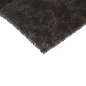Sur cette image, nous voyons une vue rapprochée du filtre charbon pour hotte Home Equipement
