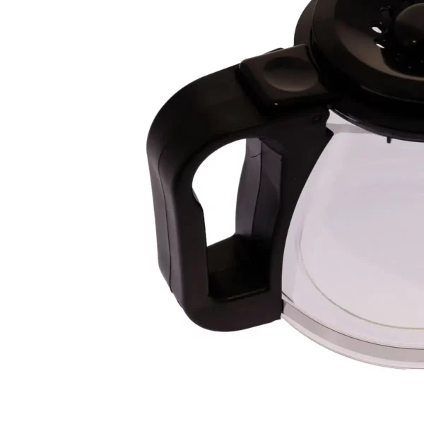 Ici, nous voyons la poignée de la verseuse adaptable conique noire Home Equipement. Elle est vue de manière agrandie