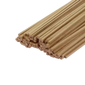 Sur cette photo, nous voyons les 100 bâtonnets pour barbe à papa en vrac, vus de façon agrandis
