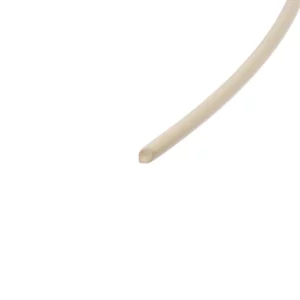 Sur cette photo, nous avons une vue zoomée sur le bout du tuyau d'alimentation en eau A90008 Home Equipement