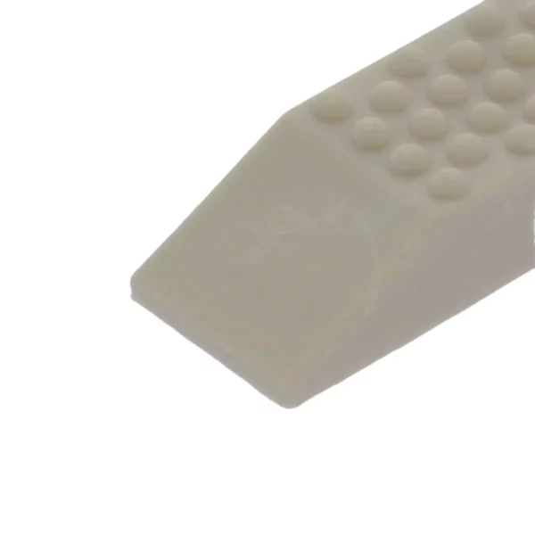 Cette photo montre la gomme détachante pour fer à repasser en vue rapprochée